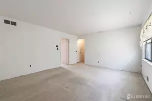703 Merrywood Dr, Edison, NJ 08817 - Photo 22