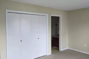 456N Roxbury Ln, Monroe Township, NJ 08831 - Photo 12