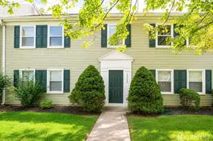 456N Roxbury Ln, Monroe Township, NJ 08831 - Photo 1