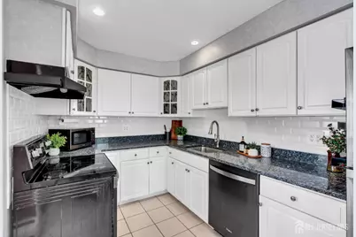 21 McGuire Street, Metuchen, NJ 08840 - Photo 12