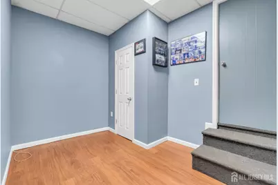 21 McGuire Street, Metuchen, NJ 08840 - Photo 28