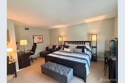 722 S Middlesex Avenue, Colonia, NJ 07067 - Photo 10