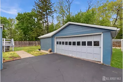 1 Park Place, North Brunswick Township, NJ 08902 - Photo 34