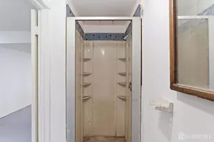 1 Park Pl, North Brunswick Township, NJ 08902 - Photo 30