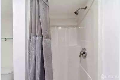 1 Park Place, North Brunswick Township, NJ 08902 - Photo 24