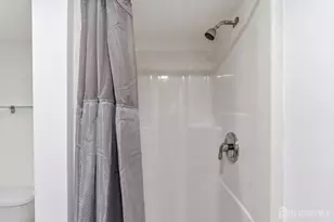 1 Park Pl, North Brunswick Township, NJ 08902 - Photo 24