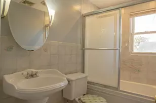 373 Hyatt St, Avenel, NJ 07001 - Photo 14
