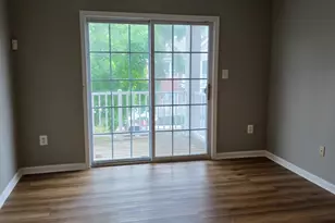 14 Central Square Park, Metuchen, NJ 08840 - Photo 10