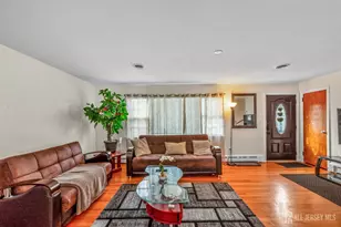 701 Denninger Rd, North Plainfield, NJ 07063 - Photo 8