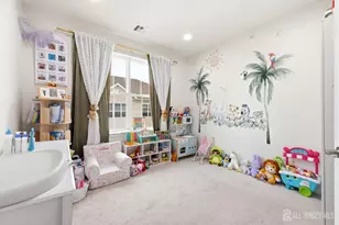 147 Lorhan Dr, Piscataway Township, NJ 08854 - Photo 18