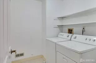 2103 Ackmen Ct, Bridgewater, NJ 08807 - Photo 28