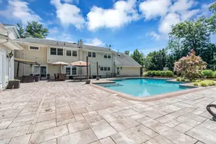 559 Colonia Blvd, Colonia, NJ 07067 - Photo 60