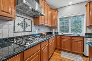 15 McGinnis St, East Brunswick Township, NJ 08816 - Photo 26