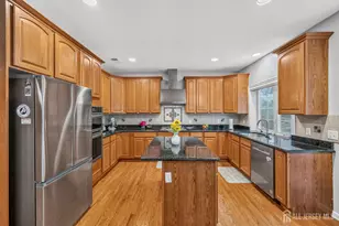 15 McGinnis St, East Brunswick Township, NJ 08816 - Photo 22