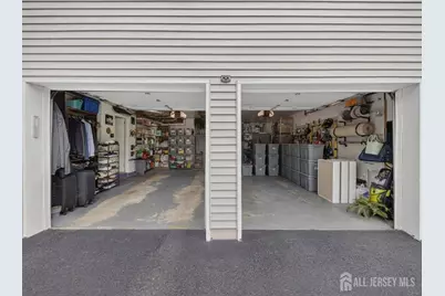 961 Linwood Place, North Brunswick Township, NJ 08902 - Photo 32
