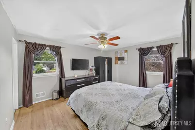 961 Linwood Place, North Brunswick Township, NJ 08902 - Photo 14