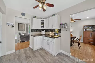 961 Linwood Place, North Brunswick Township, NJ 08902 - Photo 22