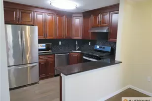 95 Pennsylvania Way, North Brunswick Township, NJ 08902 - Photo 6