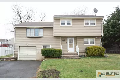 17 Wedgewood Drive, Carteret, NJ 07008 - Photo 1