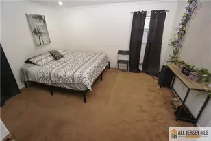 17 Wedgewood Dr, Carteret, NJ 07008 - Photo 14