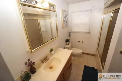 17 Wedgewood Drive, Carteret, NJ 07008 - Photo 18