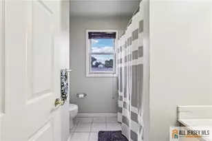 150 Carolyn Ave, Colonia, NJ 07067 - Photo 28