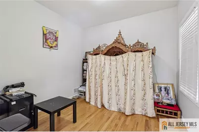 150 Carolyn Avenue, Colonia, NJ 07067 - Photo 30