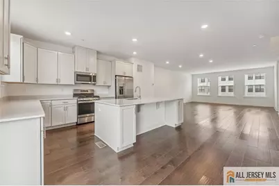 46 Mariveles Way, Eatontown, NJ 07724 - Photo 8