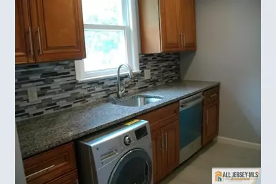 6 Linwood Place, North Brunswick Township, NJ 08902 - Photo 6