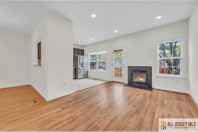 1010 Margaret Court, South Plainfield, NJ 07080 - Photo 8