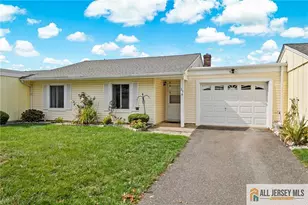 25 Pitman Rd, Monroe Township, NJ 08831 - Photo 2