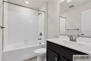 504 E International Rd, Monroe Township, NJ 08831 - Photo 20