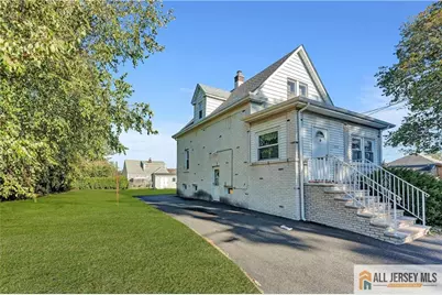 660 Leone Street, Woodbridge Township, NJ 07095 - Photo 4