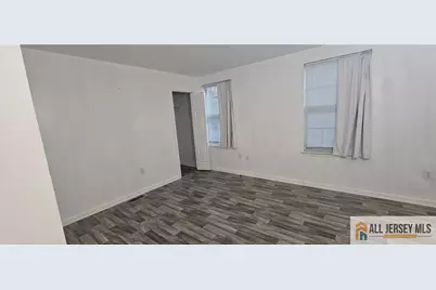 140 Fountain Avenue, Trenton, NJ 08618 - Photo 2