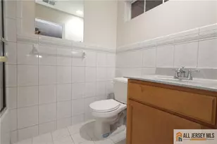 125 Adamecs Way, South Amboy, NJ 08879 - Photo 24