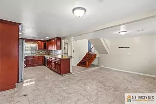 30 Fillmore Ave, Carteret, NJ 07008 - Photo 24