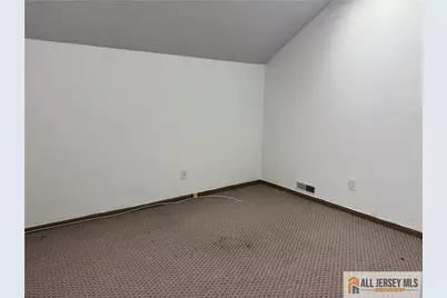 52 Brunswick Woods Drive, East Brunswick Township, NJ 08816 - Photo 8