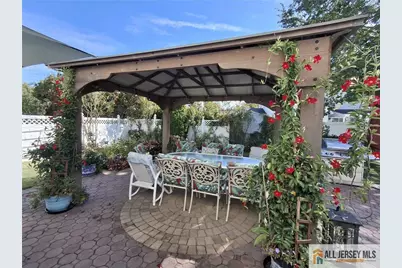 5 Elaine Court, Old Bridge Township, NJ 08857 - Photo 22