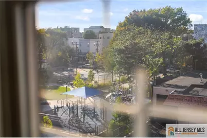 45 Broadway Avenue #302, Jersey City, NJ 07306 - Photo 28