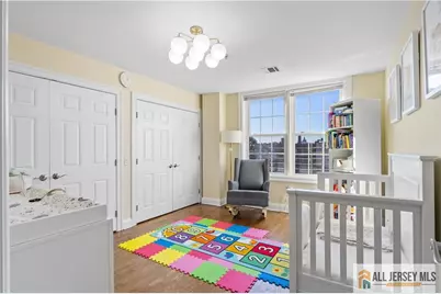 45 Broadway Avenue, Jersey City, NJ 07306 - Photo 24