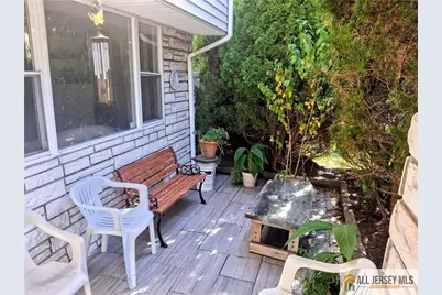 140 Whitman Street, Carteret, NJ 07008 - Photo 4