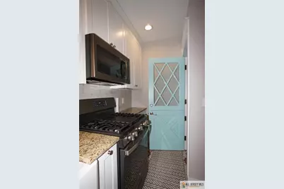 80 Berkley Avenue, Colonia, NJ 07067 - Photo 14