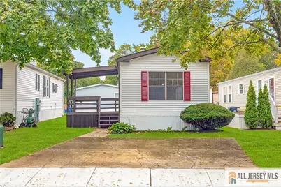 38 Longfellow Road, North Brunswick Township, NJ 08902 - Photo 2