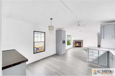 38 Longfellow Road, North Brunswick Township, NJ 08902 - Photo 8