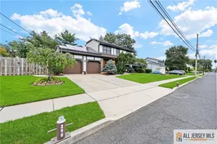 266 Wyoming Ave, Spotswood, NJ 08884 - Photo 4