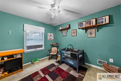 266 Wyoming Avenue, Spotswood, NJ 08884 - Photo 34