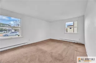 27 Railroad Ave, Helmetta, NJ 08828 - Photo 22