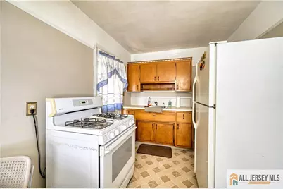 2020 Bell Place, South Plainfield, NJ 07080 - Photo 10