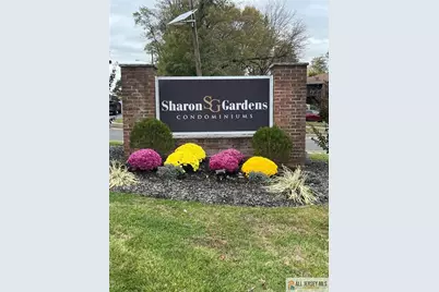 306 Sharon Court #306, Woodbridge Township, NJ 07095 - Photo 1