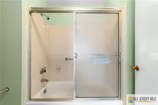 376 Stirling Dr, Monroe Township, NJ 08831 - Photo 22